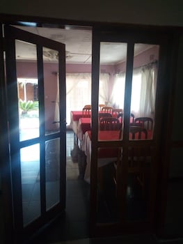Jedidiah Guest House,,3 star
