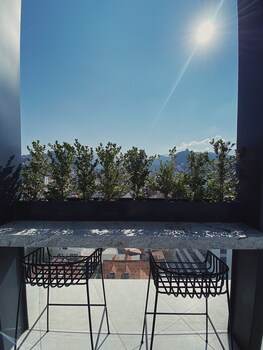 met hotel