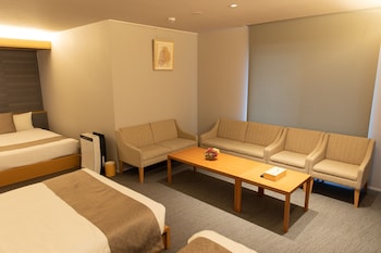 grand base nagoya ekinishi