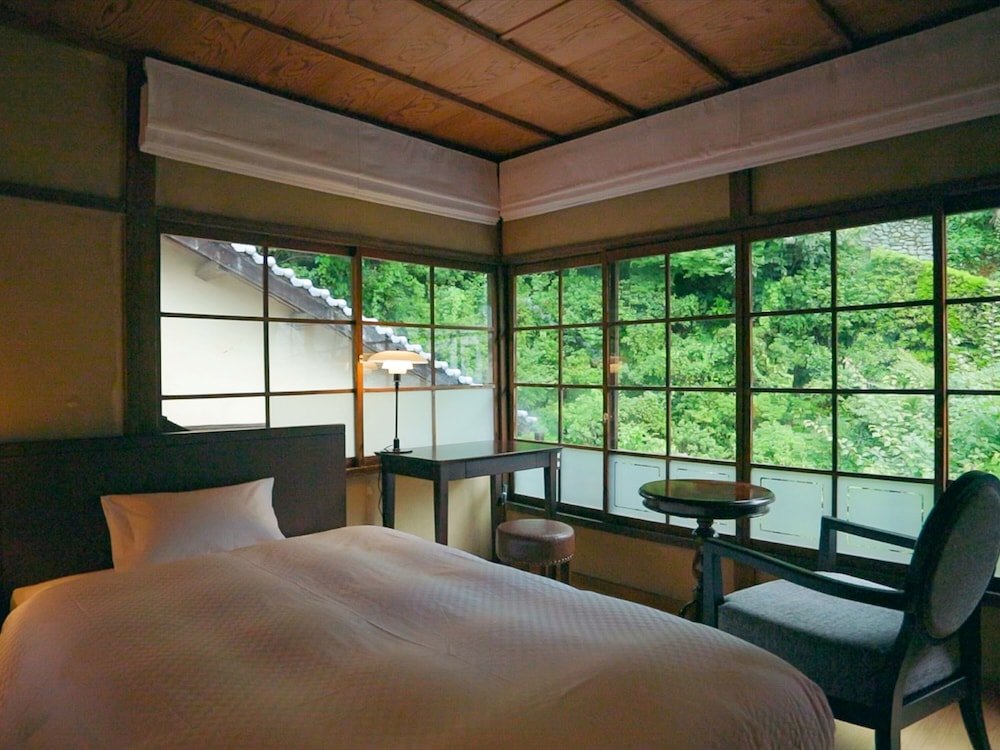 nipponia hotel ozu castle town