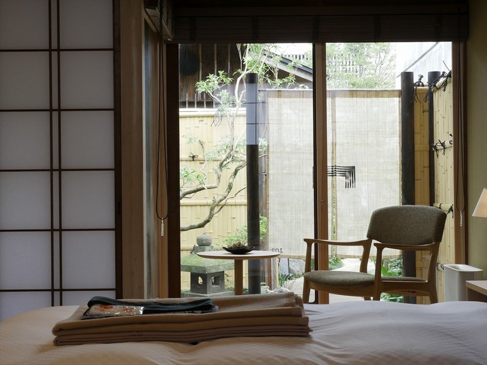 nipponia hotel ozu castle town