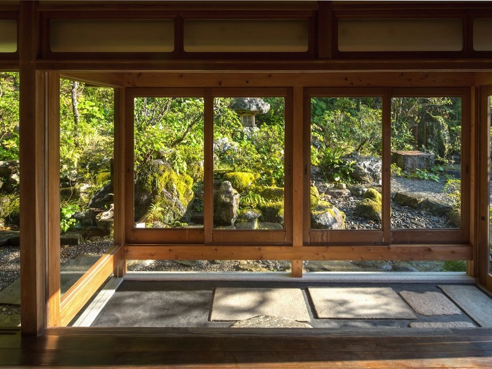 nipponia hotel ozu castle town