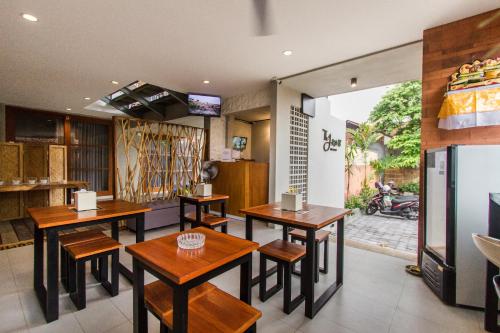 the jero 18 kuta guest house
