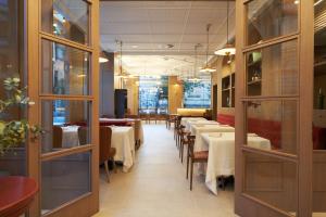 hotel villa katalina by intur