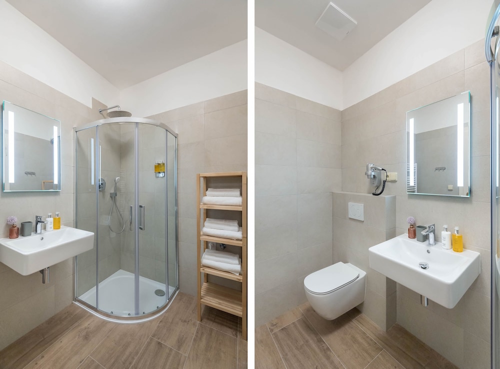 eight secrets boutique residence