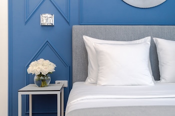 eight secrets boutique residence