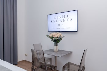eight secrets boutique residence