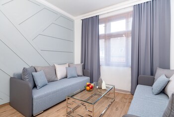 eight secrets boutique residence