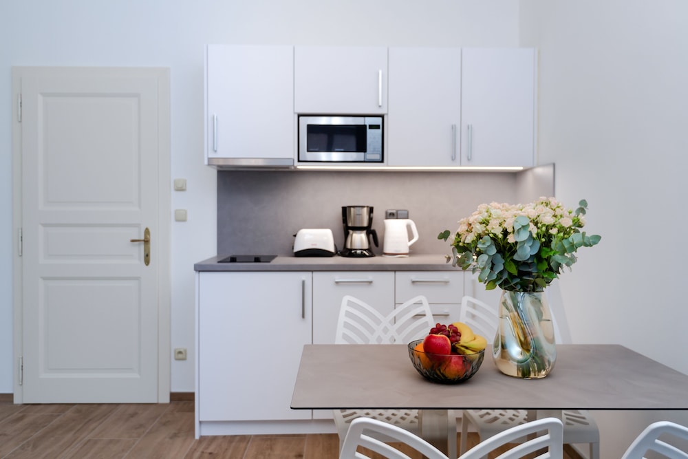 eight secrets boutique residence