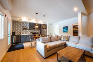 basecamp resorts revelstoke