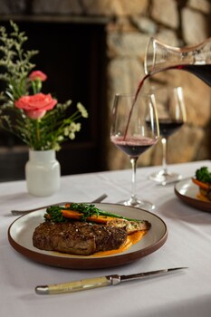headwaters lodge at eagle ranch resort