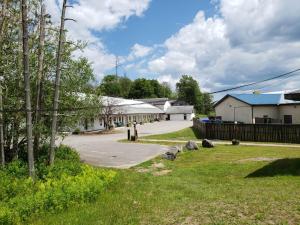 jolly roger inn and resort