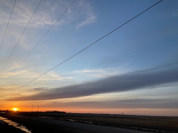 meridian inn and suites regina airport