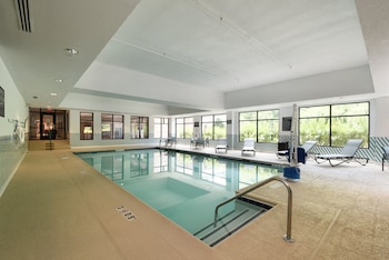 Holiday Inn Fredericksburg Conference Ctr By Ihg,In Fredericksburg,3 star