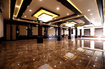 hotel neva ji palace