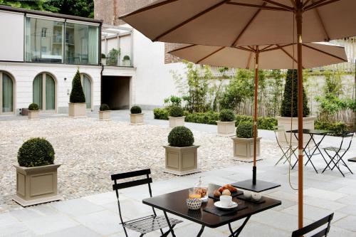 opera 35 boutique hotel