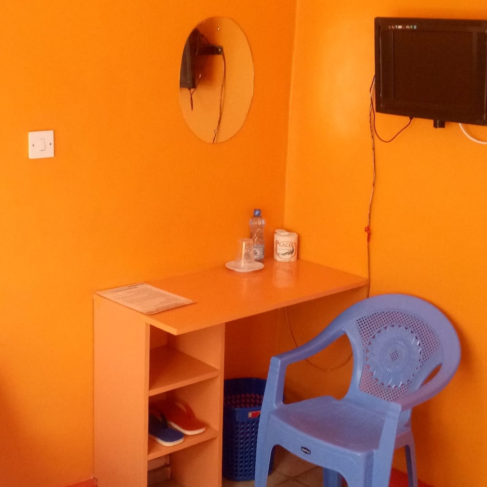 comfy night guest house