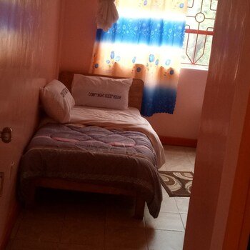 comfy night guest house