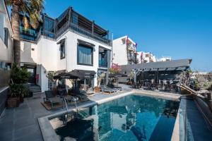 art and interiors boutique hotel