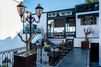 art and interiors boutique hotel
