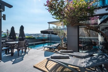 art and interiors boutique hotel
