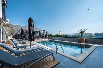 art and interiors boutique hotel