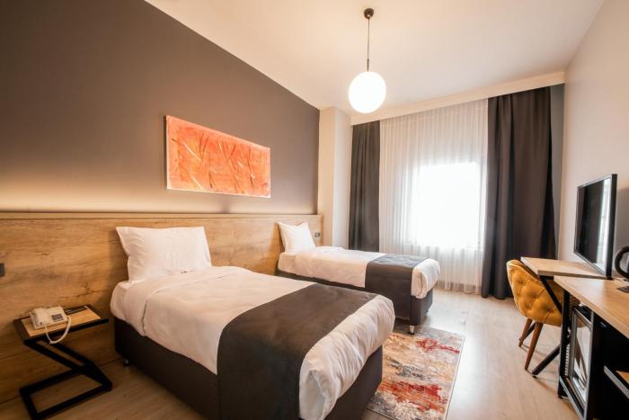 adresin hotel