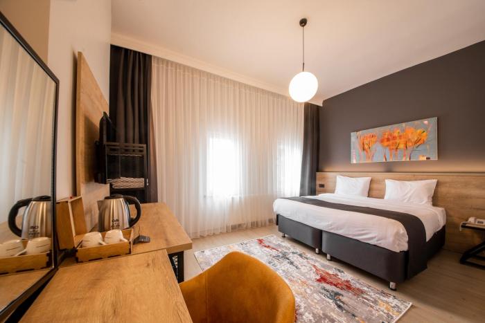 adresin hotel
