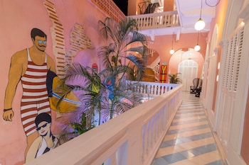 casa movida hostel