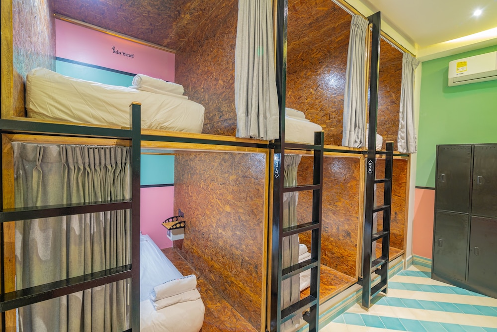 casa movida hostel