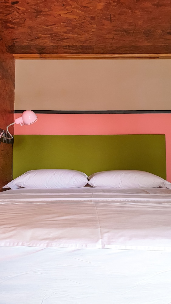 casa movida hostel