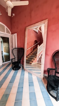 casa movida hostel