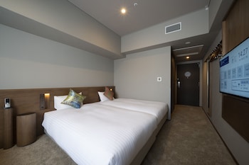 hotel oriental express fukuoka nakasu kawabata