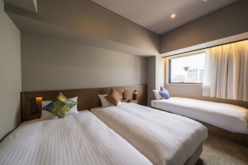 hotel oriental express fukuoka nakasu kawabata