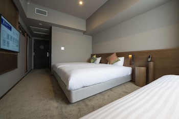 hotel oriental express fukuoka nakasu kawabata