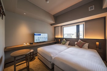 hotel oriental express fukuoka nakasu kawabata