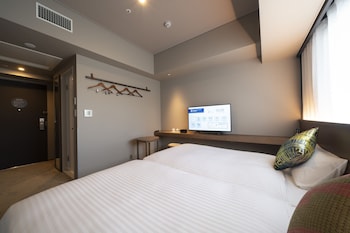 hotel oriental express fukuoka nakasu kawabata