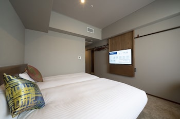 hotel oriental express fukuoka nakasu kawabata