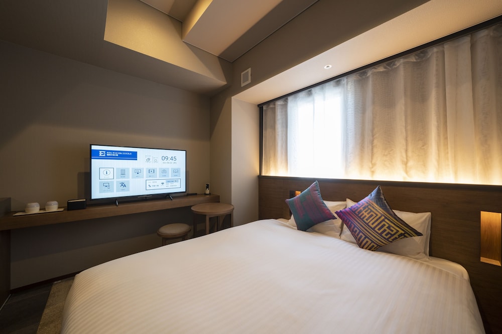 hotel oriental express fukuoka nakasu kawabata