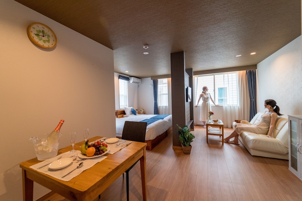 hotel california miyakojima resort
