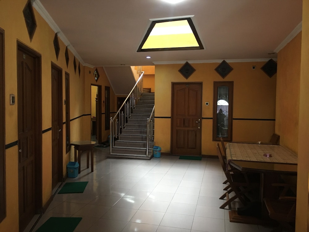 hotel alami