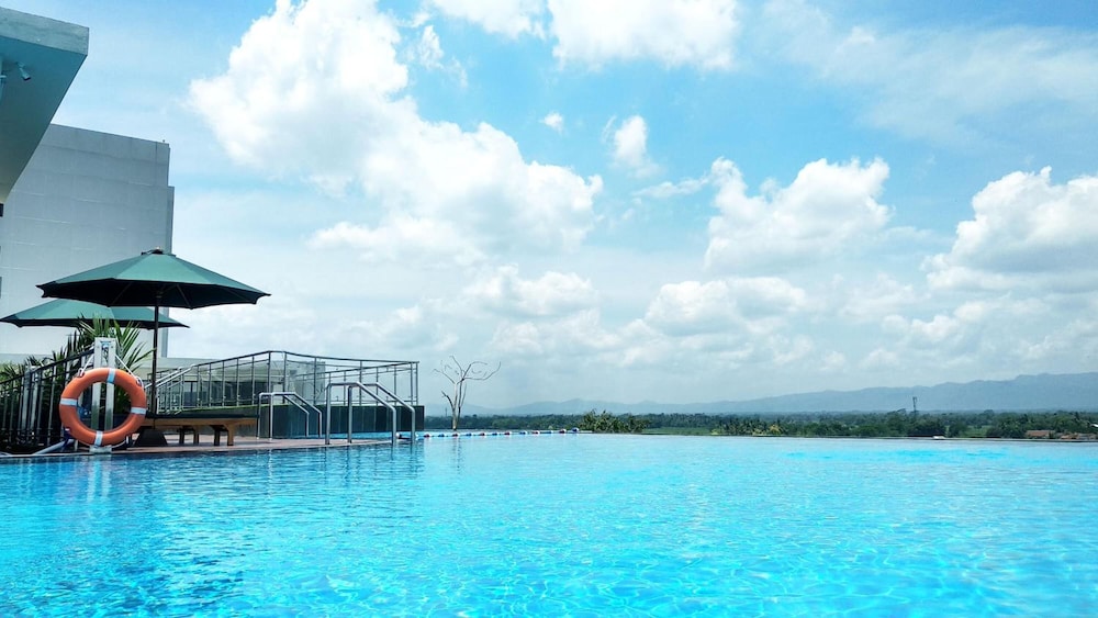 braling grand hotel purbalingga by azana