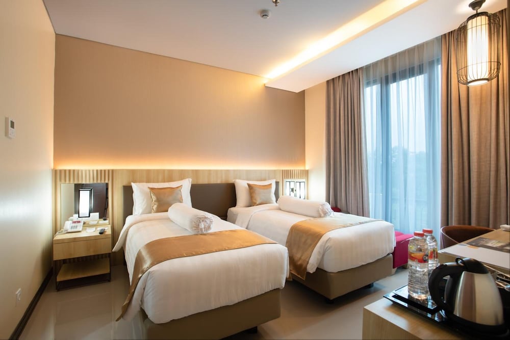 braling grand hotel purbalingga by azana