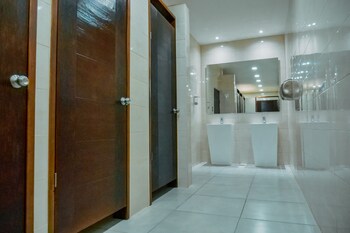 kavia meoqui hotel and suites