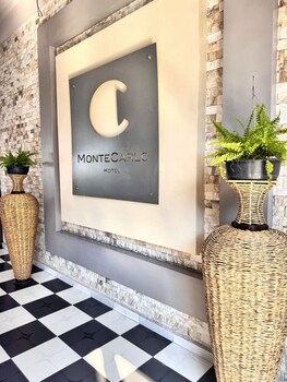 hotel montecarlo