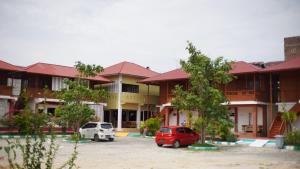 granada inn palu