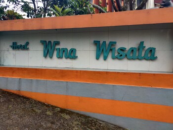 hotel wina wisata