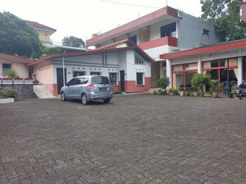 hotel wina wisata