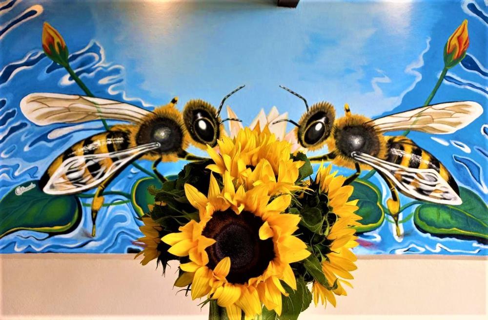 12 bees hotel