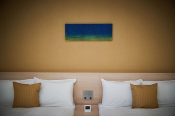 ysinn naha orokuekimae